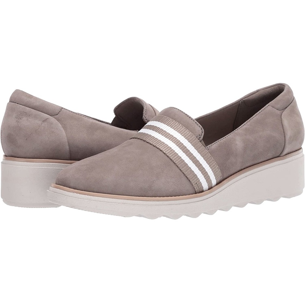 Clarks Sharon Bay Loafer 6Wide